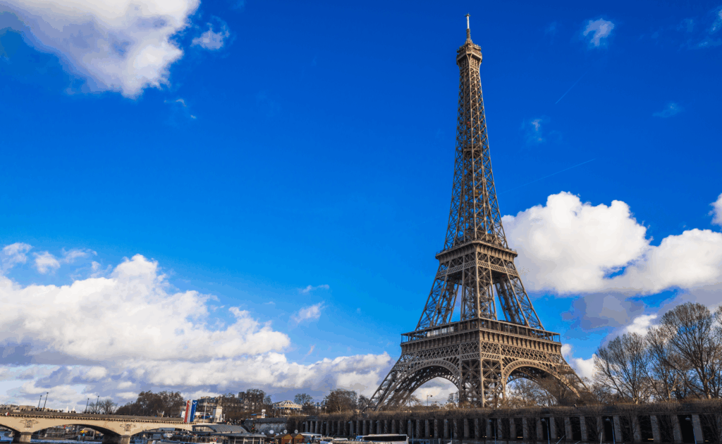 パリマラソンが行われるパリの風景